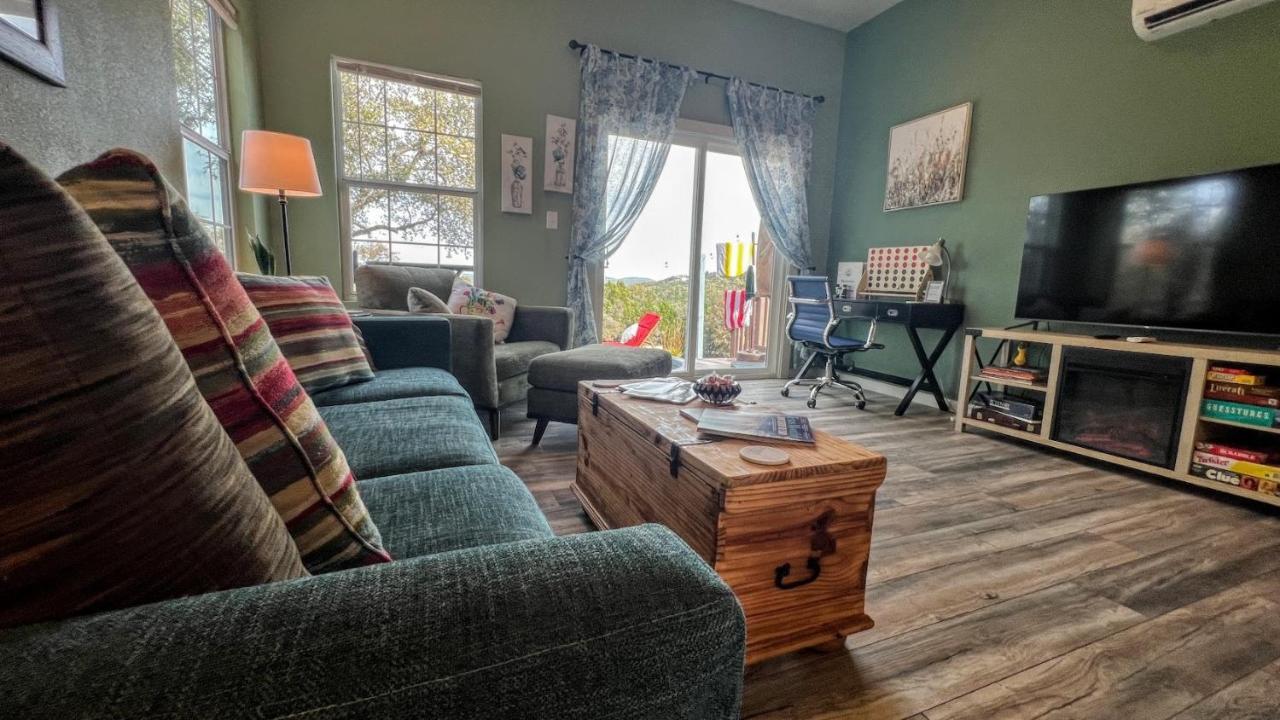 Hill Country Highland'S Bluebonnet Cottage Marble Falls Extérieur photo