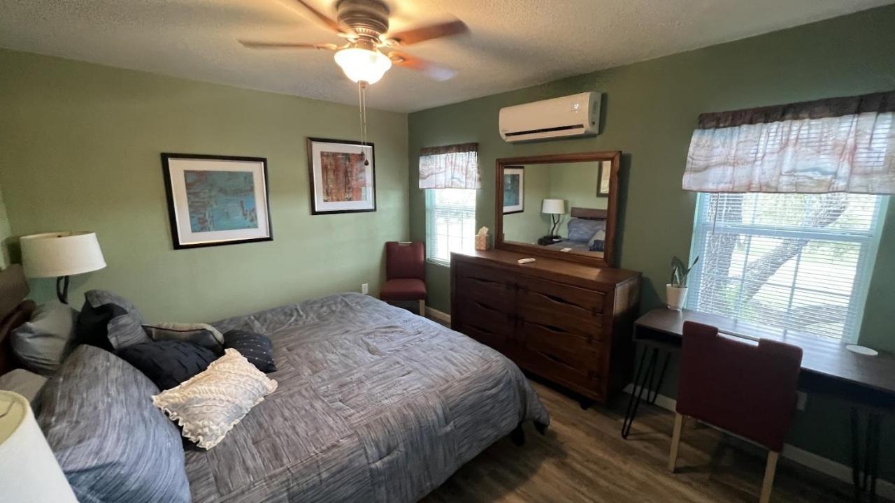 Hill Country Highland'S Bluebonnet Cottage Marble Falls Extérieur photo